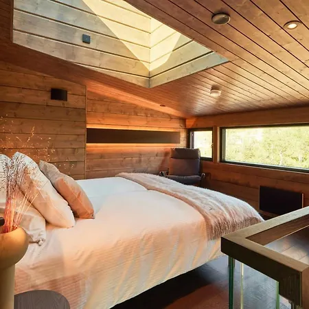 Valo Ice Cube Saariselka