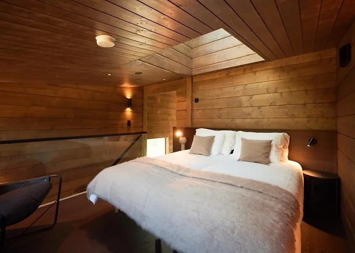 וילה Valo Ice Cube