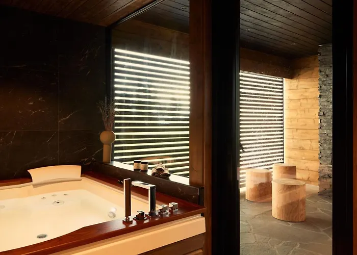 וילה Valo Ice Cube